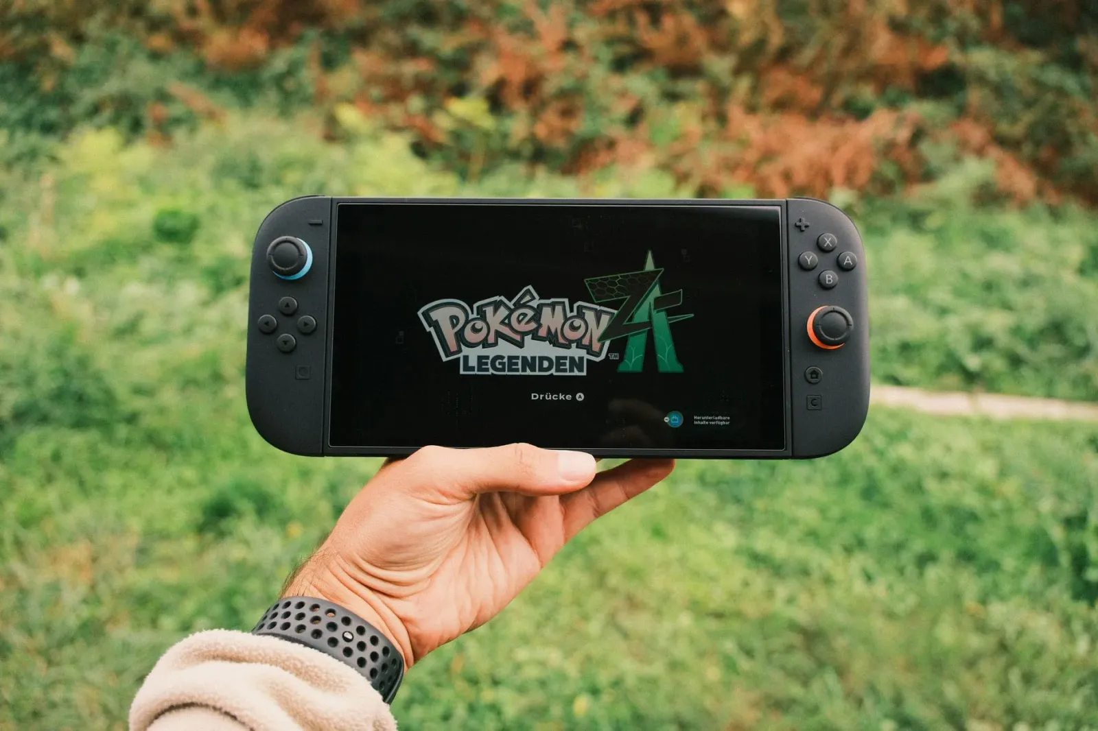 Imajen husi Nintendo Direct eventu iha Junhu 2026 ne'ebé hatudu tela boot ho logo Nintendo no data, ho fã sira hein hela iha 