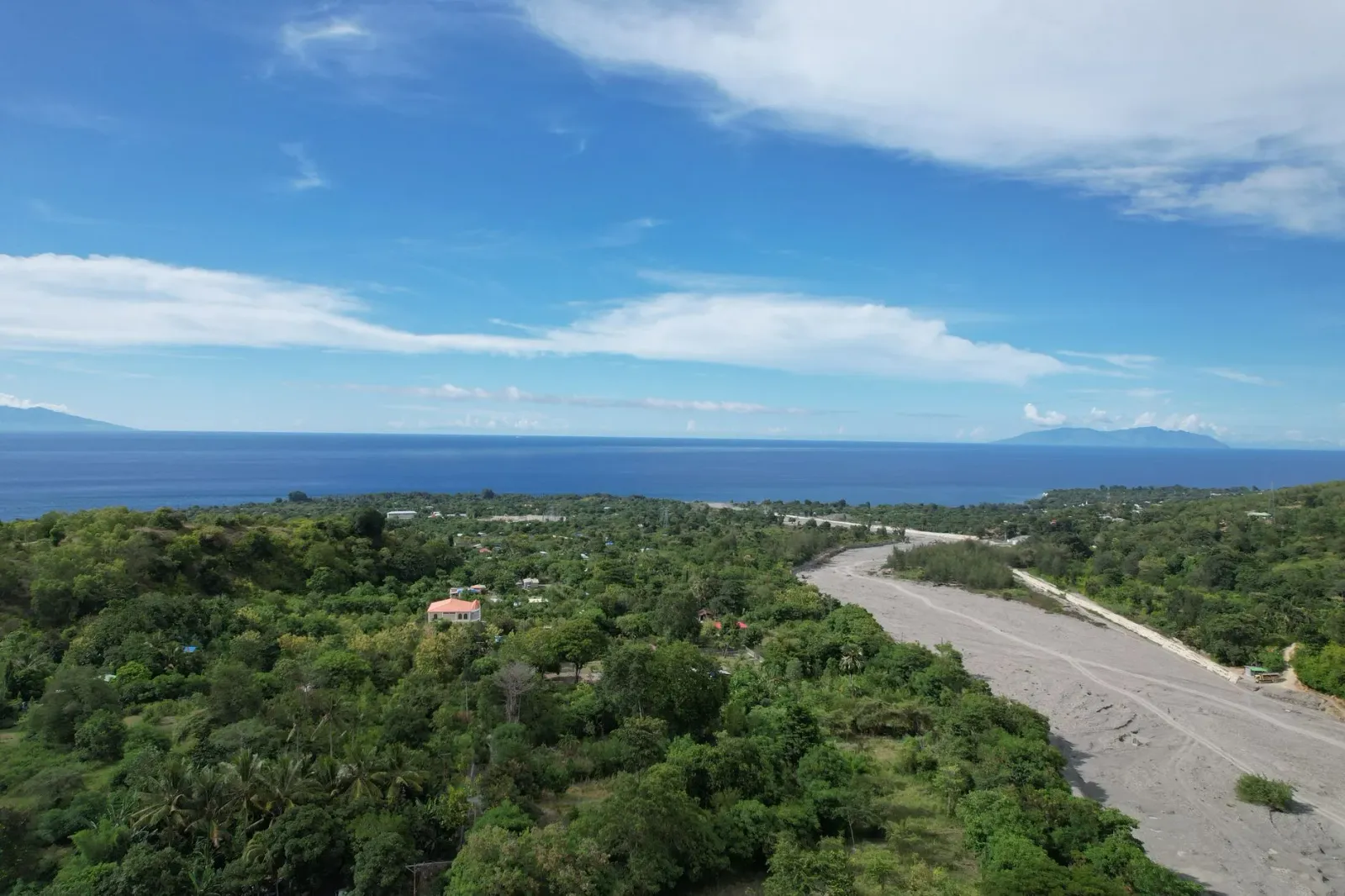 Imajen hanesan grupo ema Timor-Leste iha moris loron-loron hanesan notísia atual