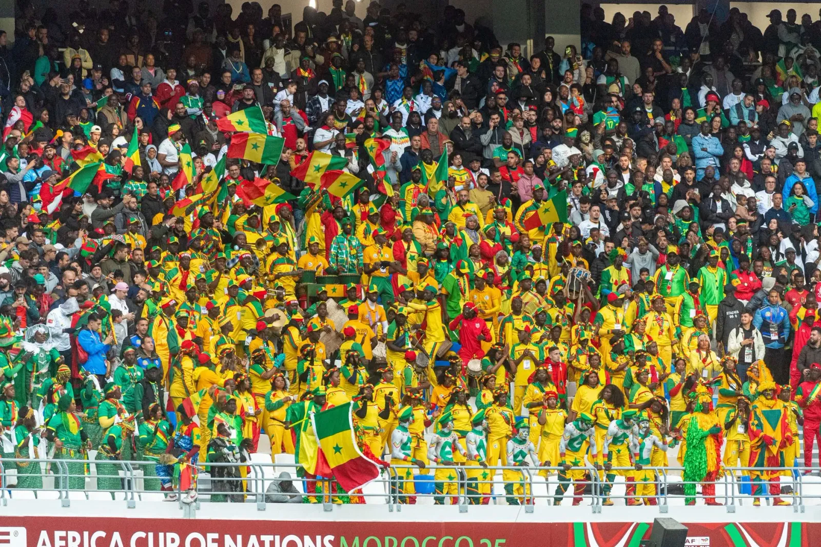 Imajen estadiu iha Atlanta, Georgia, ho ema barak hamutuk atu hare jogu Mundiál 2026 entre Moroko no Haiti