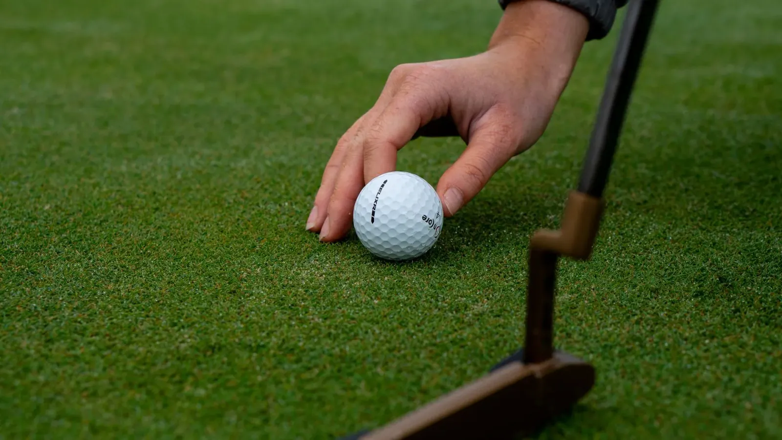 Rory McIlroy hela iha Royal Birkdale golf kursu, prepara ba British Open 2026