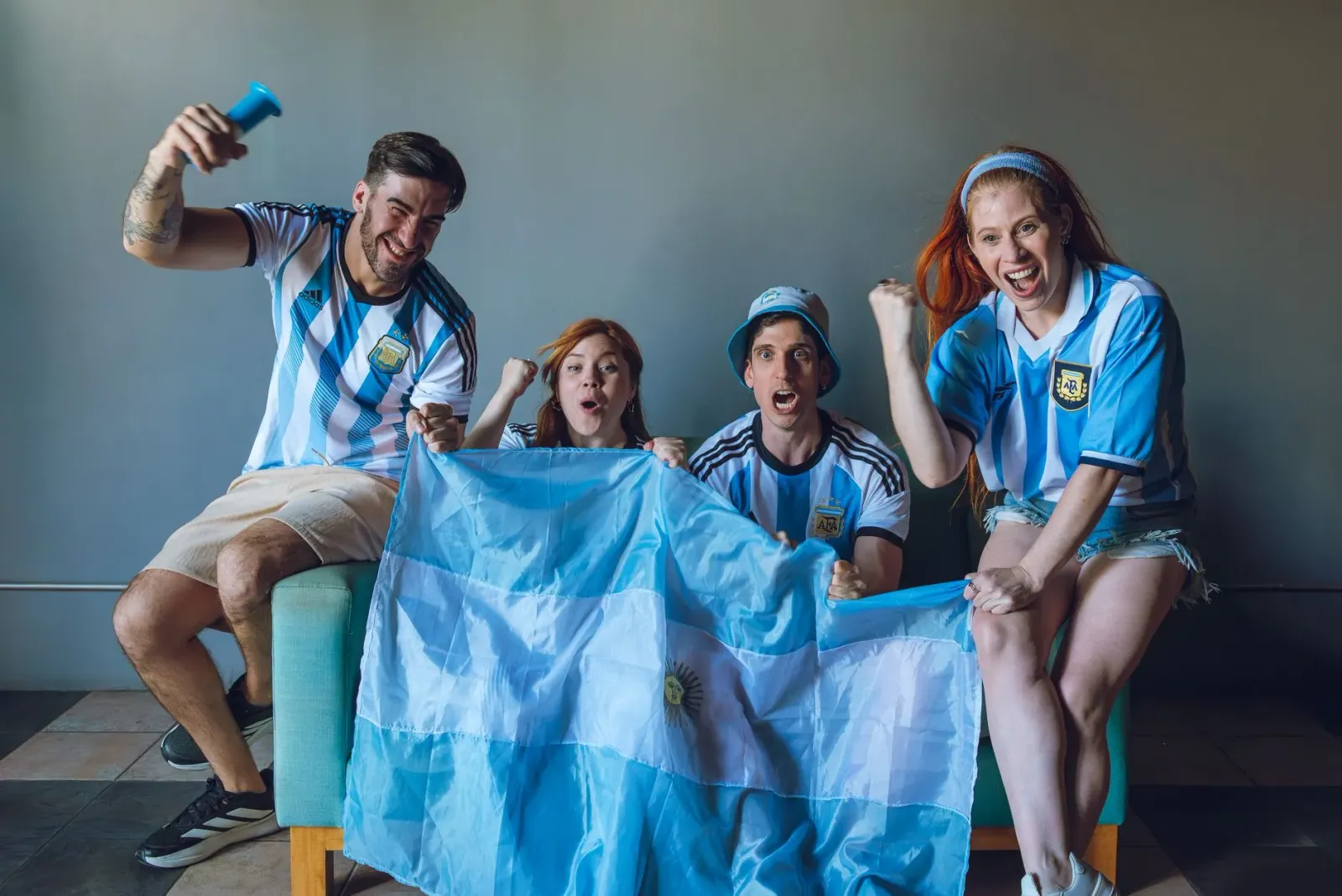 Lionel Messi selebra golu iha partida Mundial Futebol 2026, Argentina kontra Jordania, iha estádiu ho torcedor sira hakfodak.