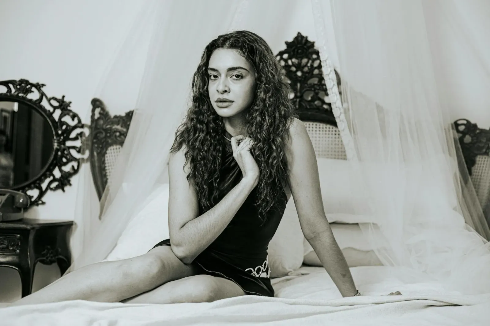 Namita Dubey no Jim Sarbh servisu hamutuk iha serié Made in India, hatudu atmosfera kolaborasaun entre artista sira ne'ebé ih