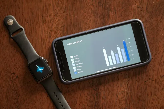 Ilustrasaun kona-ba wearable saúde no dados pessoál ne'ebé proteje, ho nia risku privasidade
