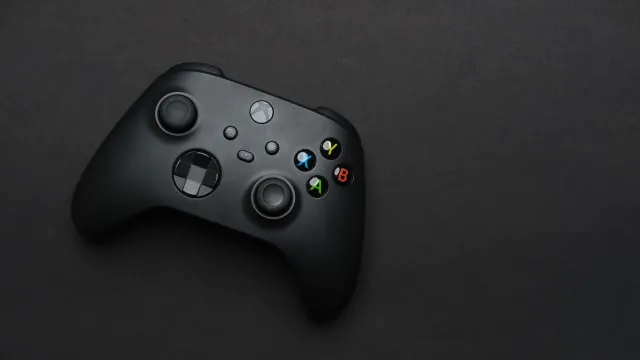 Imajen hatudu ekrã boot ho logo Xbox no Android iha eventu teknolojia 2026, ho ema barak haree ho interese.