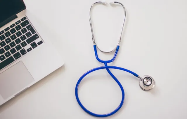 Imajen Médiku uza Teknolojia AI ho Paku Virus no Nutrisaun Hanesan