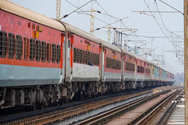Tren especiál South Eastern Railway halo viajen hosi Rourkela ba Tatanagar ba estudante sira ne'ebé partisipa iha NEET 2026 i