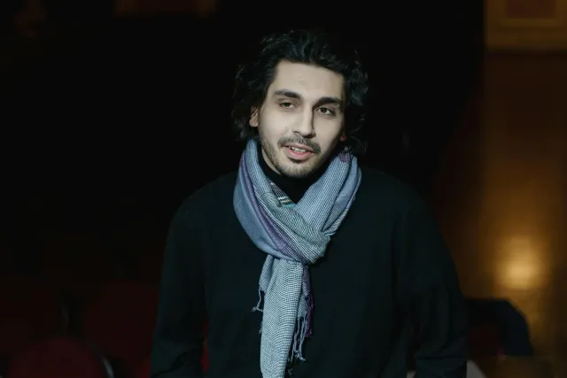 Aktor Vaibhav Tatwawadi koalia kona-ba JRD Tata nia impaktu ba Índia no nia povu iha entrevista ida kona-ba futuru kultura