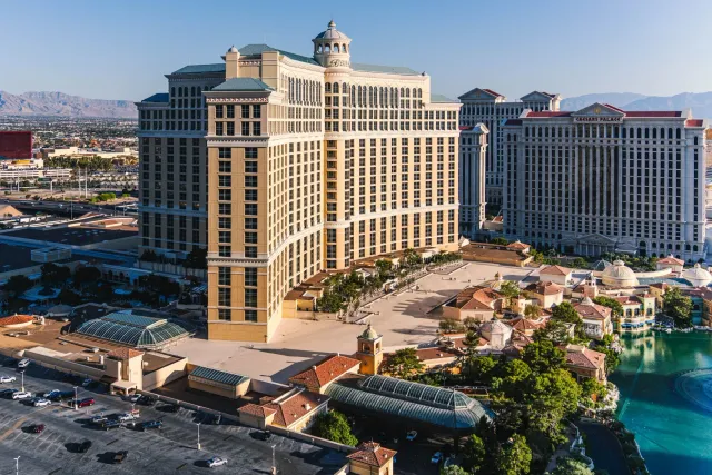 Ema barak hela iha pool iha Las Vegas hein hela jogu Australia kontra EUA, hatudu komunidade no apoiu boot ba desportu