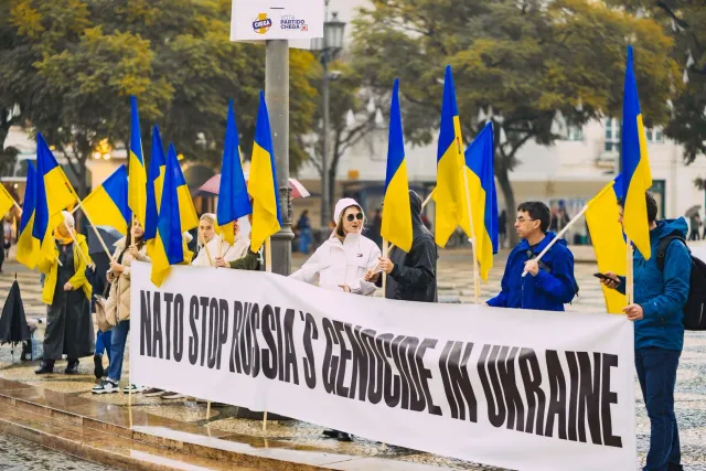 Lideransa Europeia sira hamutuk iha encontru NATO, hatudu unidade no solidariedade