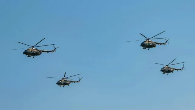 Sirene alerta aéreu sona iha Bahrain, ho aviaun militar iha lalehan, hanesan simbolu tensaun militar entre EUA no Irão, iha t