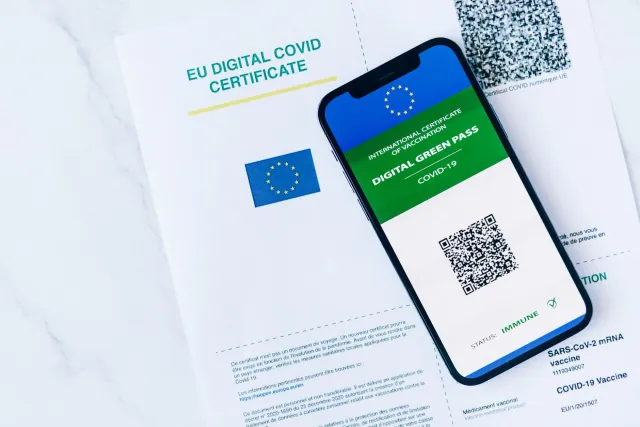 Ema hanesan detetivu haree laptop no notísia, hanesan ita tenke haree informasaun agora